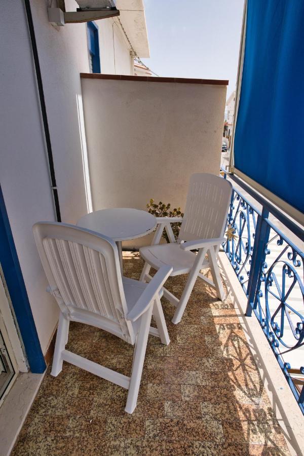 La Ruota Oliveri Exterior foto